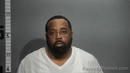 Mugshot of MARKE ANTONIO JOYNER booked in Suffolk County, Virginia on March 20, 2026