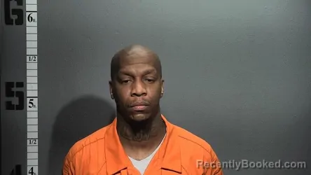 Mugshot of Marcus Davon Osborne booked in Suffolk County, Virginia on August 7, 2026
