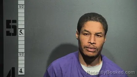 Mugshot of MICHAEL ANTONIO ROBINSON