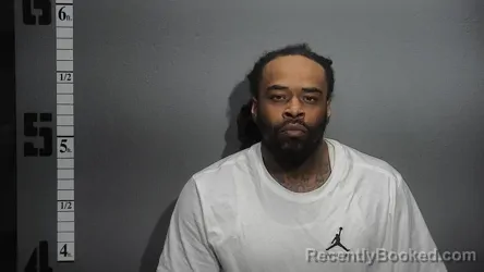 Mugshot of Quamaine Lamar Lassiter booked in Suffolk County, Virginia on August 20, 2026