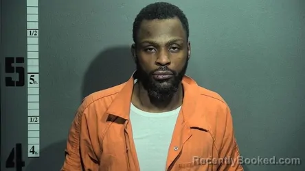 Mugshot of TORONTO DESHAWN COLLINS booked in Suffolk County, Virginia on May 6, 2026
