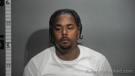 Mugshot of TRAVEN CHARVEZ JACKSON booked in Suffolk County, Virginia on March 20, 2026