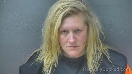 Mugshot of JENNIFER RENEE MARSHALL