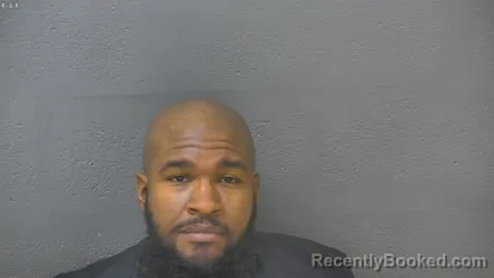 Mugshot of SKYLER UNIQUE SAUNDERS booked in Lynchburg County, Virginia on April 3, 2026
