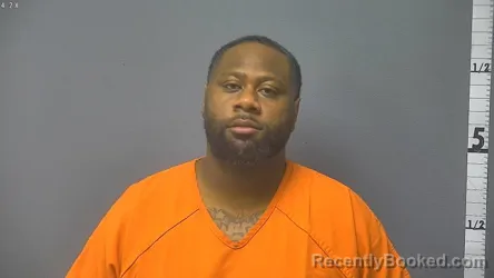 Mugshot of DOMINIQUE MATTHEW SCOTT booked in Staunton County, Virginia on April 23, 2026