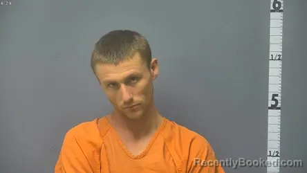Mugshot of TAYLOR MITCHELL RIDDLE