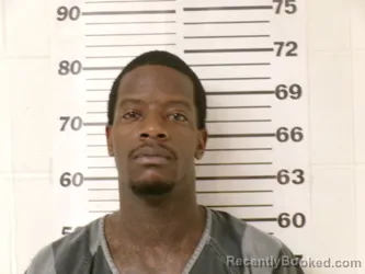Mugshot of ULEYSES DEONTE ROBERTS