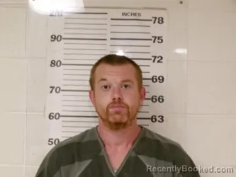 Mugshot of ROY MATTHEW LOZANO