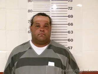 Mugshot of RODERICK D HURD