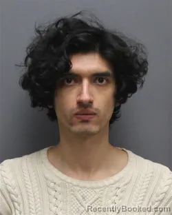 Mugshot of OMAR QUINTANA ISHAQUE