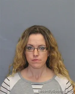Mugshot of SHANNON MARIE RAFFERTY