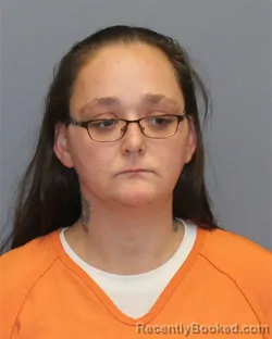Mugshot of AMANDA RENEE ORUM