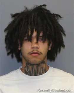 Mugshot of J'KWON XAVIER HOUGHTON