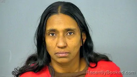 Mugshot of ANNABEL DEL VALLE