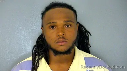 Mugshot of TAYVONE KIRSHAUN MOORE booked in Williamsburg County, Virginia on May 10, 2026