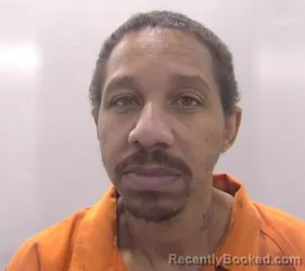 Mugshot of Deveer Kordell Dew