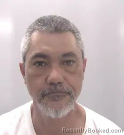 Mugshot of Ronald Mendoza Junior Devera