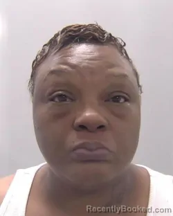 Mugshot of Leanna Rochelle Fields