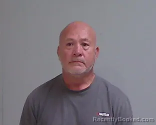 Mugshot of GUADALUPE JR MOYA