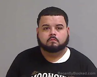 Mugshot of EMMANUEL RODOLFO ECHEVERRIA