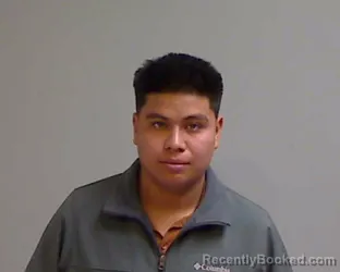 Mugshot of VICTOR MANUEL GOMEZ