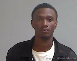 Mugshot of DARIUS DAVION SMITH