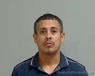 Mugshot of MAGDALENO JR MENDOZA