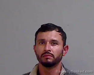 Mugshot of IRWING ALEJANDRO ZAMORA