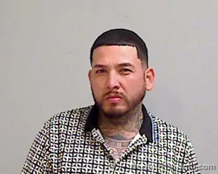 Mugshot of EDGAR IVAN ROQUE