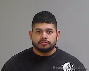 Mugshot of LUIS OSMAR BENITEZ