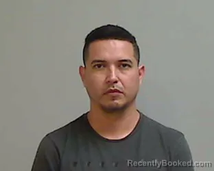 Mugshot of JOSE LUIS DINIGUEZ