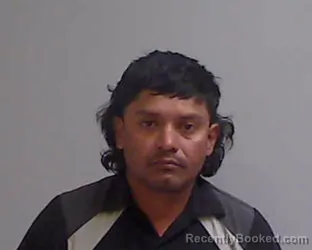 Mugshot of ROBERTO RODRIGUEZ