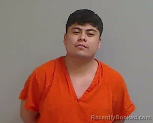 Mugshot of JULIO CESAR GAYTAN