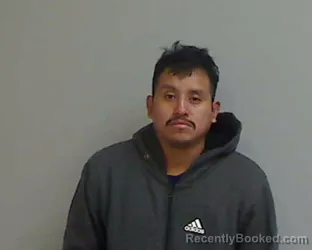 Mugshot of YONI LEONEL PEREZ