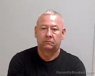 Mugshot of PAUL DELEON VALDEZ booked in Hidalgo County, Texas on April 17, 2026