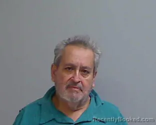 Mugshot of ROBERTO HERNANDEZ booked in Hidalgo County, Texas on April 2, 2026