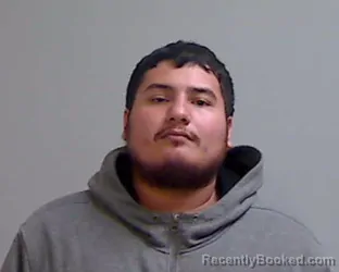 Mugshot of MICHAEL ANGEL MUNOZ booked in Hidalgo County, Texas on April 17, 2026