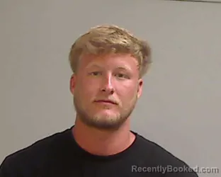 Mugshot of JAYDON REESE REEDER booked in Hidalgo County, Texas on April 17, 2026