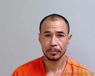 Mugshot of ROEL NAVARRO booked in Hidalgo County, Texas on April 17, 2026