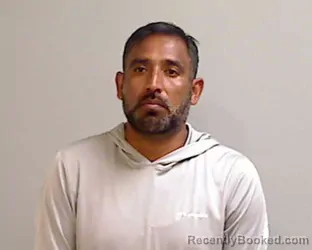 Mugshot of JORGE GONZALEZ booked in Hidalgo County, Texas on April 18, 2026