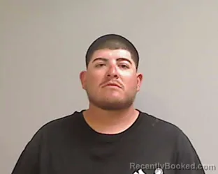 Mugshot of ALEXANDRO TONATHIU VARELA booked in Hidalgo County, Texas on April 19, 2026