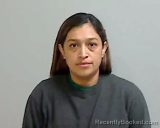 Mugshot of YESLENI ESCOBAR booked in Hidalgo County, Texas on April 21, 2026