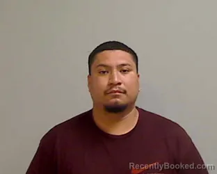 Mugshot of IRVING EDUARDO HERNANDEZ booked in Hidalgo County, Texas on April 22, 2026