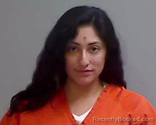 Mugshot of YARATHZETH VALDEZ booked in Hidalgo County, Texas on April 3, 2026