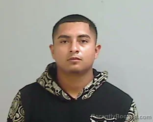 Mugshot of JESUS ROLANDO PEREZ booked in Hidalgo County, Texas on April 25, 2026