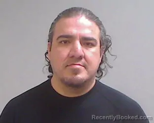 Mugshot of STEVEN GONZALEZ booked in Hidalgo County, Texas on April 5, 2026