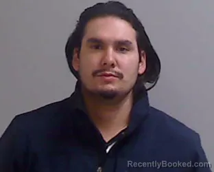 Mugshot of JOHNATHAN ROY GONZALEZ booked in Hidalgo County, Texas on April 6, 2026