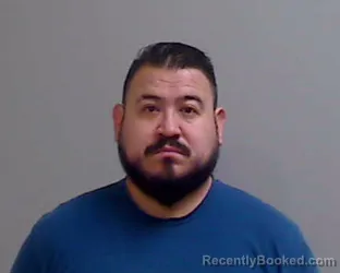 Mugshot of ALBERTO RUBEN GONZALEZ booked in Hidalgo County, Texas on April 7, 2026