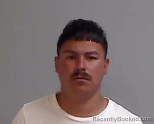 Mugshot of ERIK DANIEL PEREZ booked in Hidalgo County, Texas on April 9, 2026