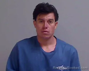 Mugshot of CRISTIAN J PEREZ MEJIA booked in Hidalgo County, Texas on April 9, 2026